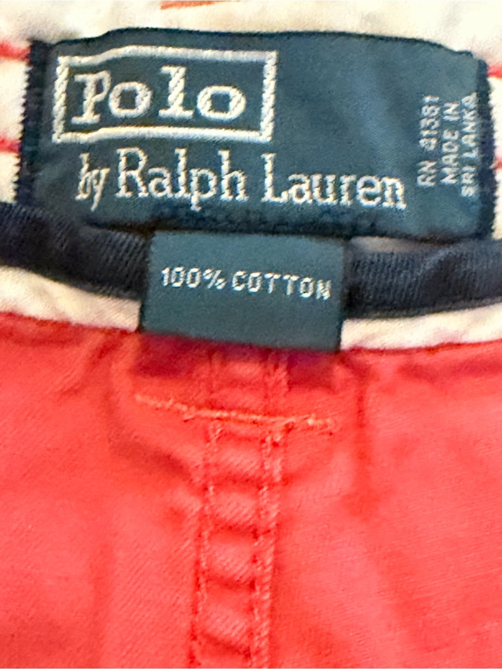 Vintage Ralph Lauren Coral Cargo Shorts for Men - Picture 3 of 4